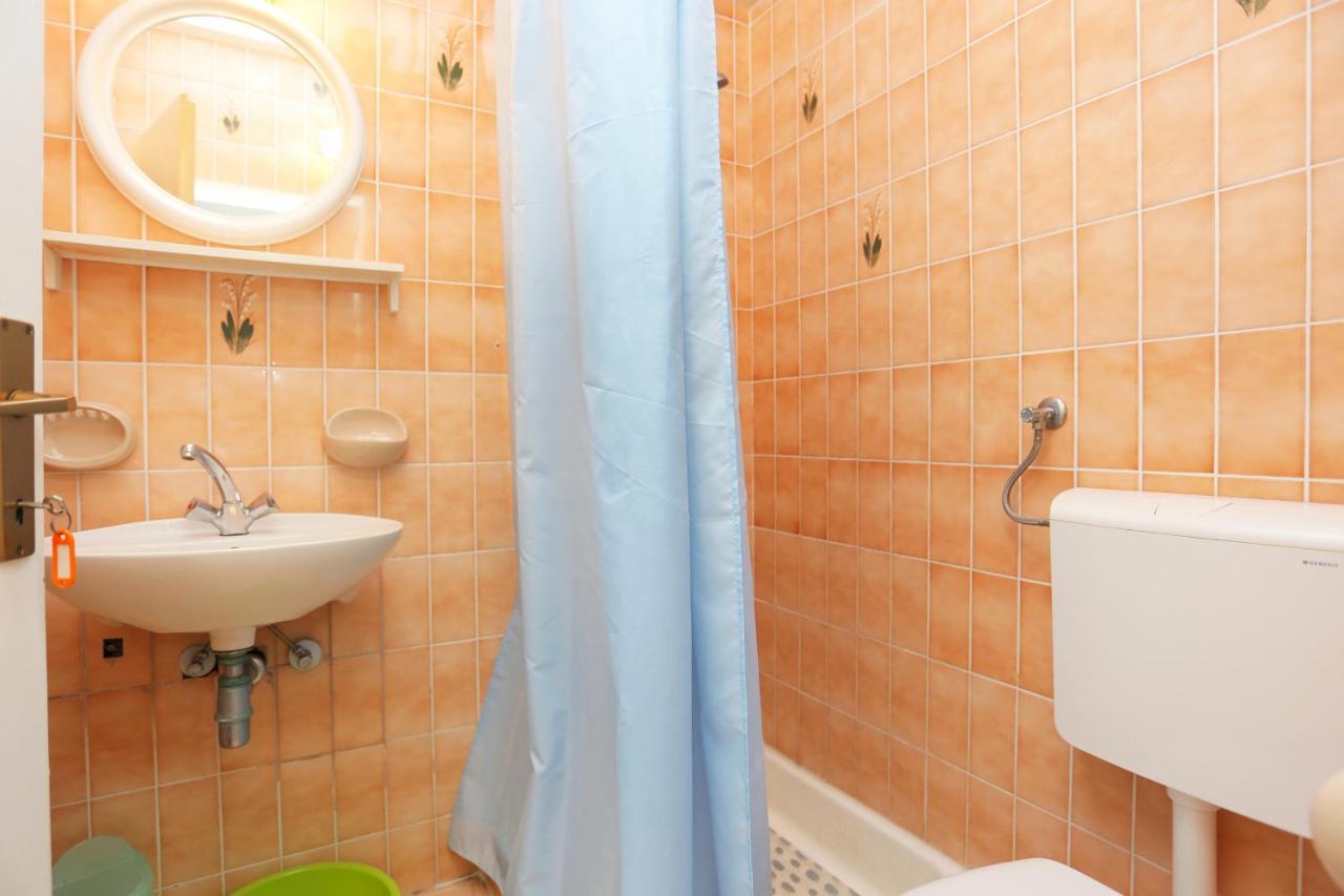 Apartments And Rooms With Parking Space Tucepi, Makarska - 5263 ภายนอก รูปภาพ