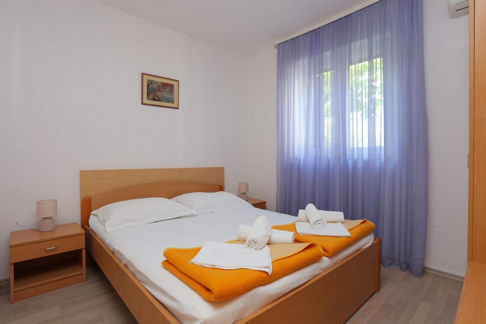 Apartments And Rooms With Parking Space Tucepi, Makarska - 5263 ภายนอก รูปภาพ