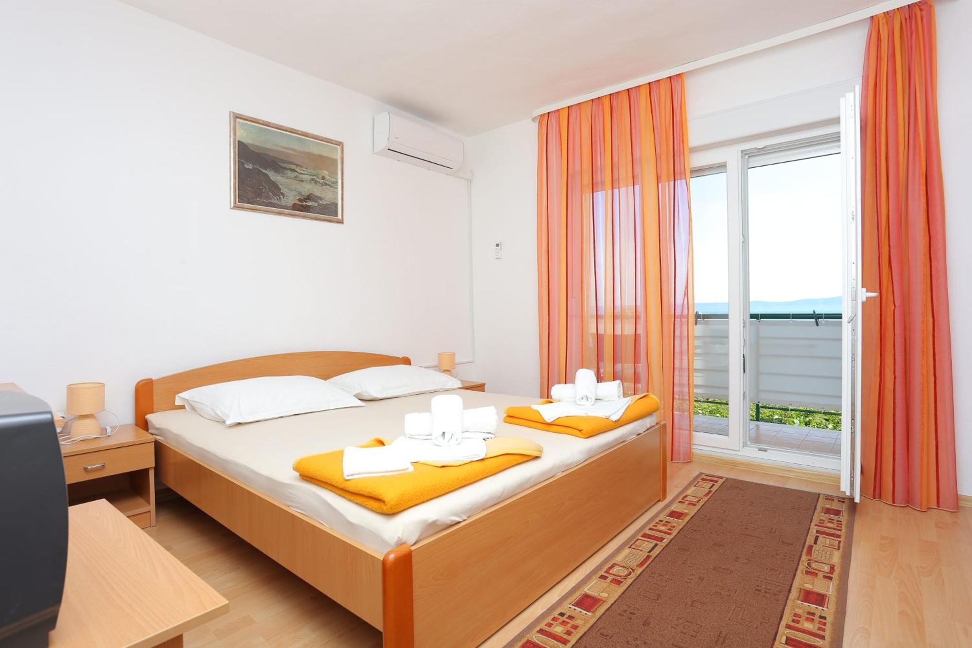 Apartments And Rooms With Parking Space Tucepi, Makarska - 5263 ภายนอก รูปภาพ